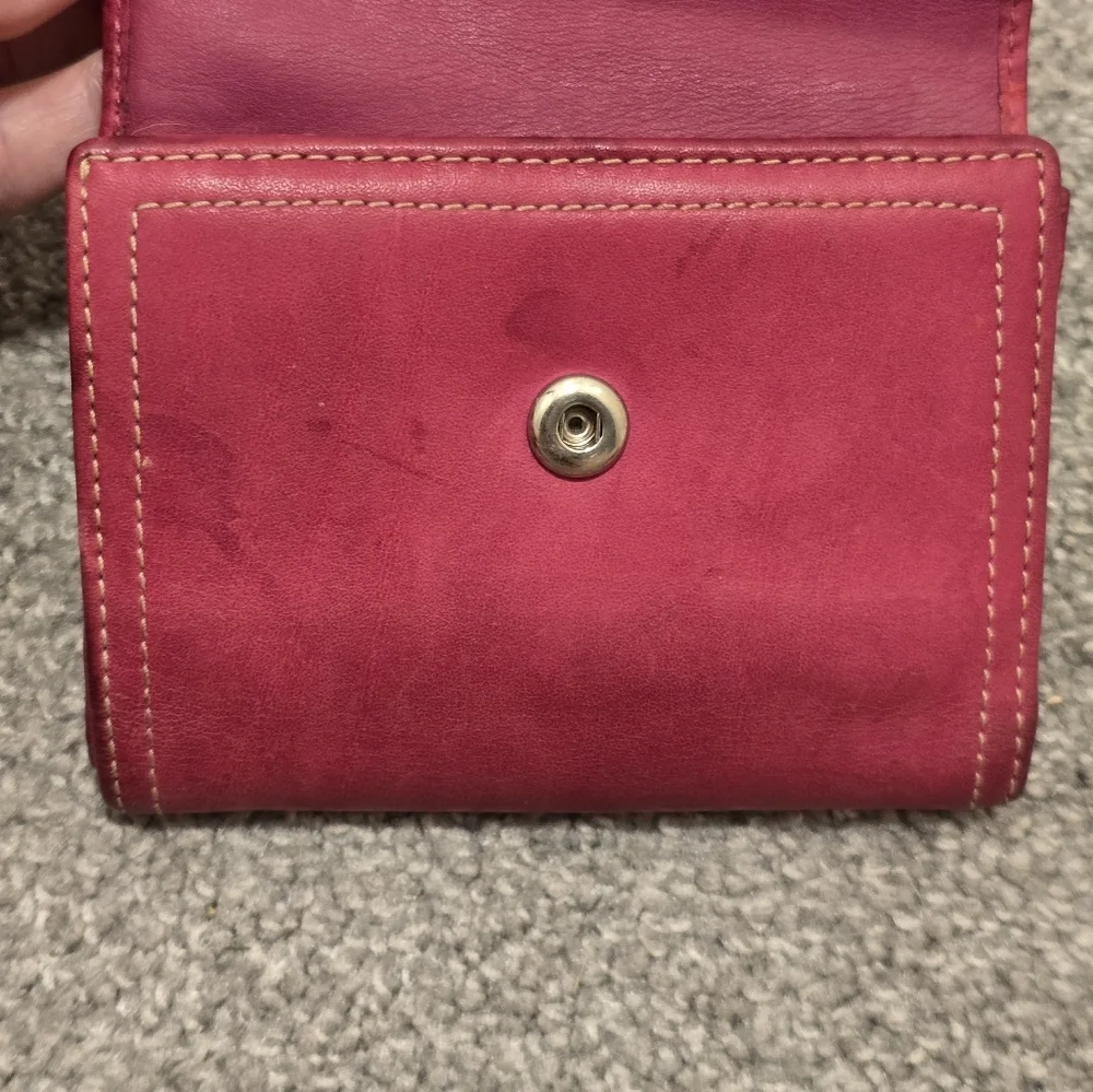 Coach Pink Leather Wallet Boho Chic Girlcore Cabincore Barbie Simplechic